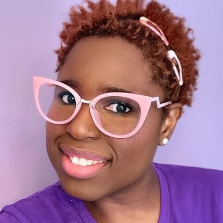 Photo of Shauna J. Grant