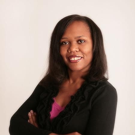 Photo of Kelly Starling Lyons