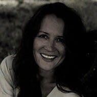 Photo of Tracy Holczer
