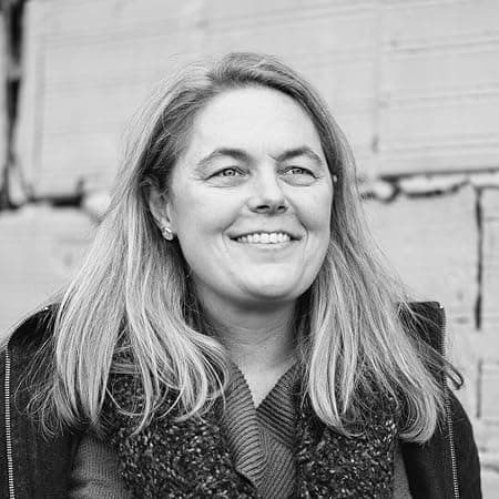 Photo of Suzanne Kaufman