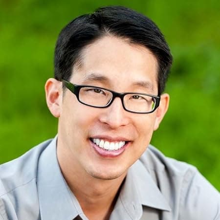 Photo of Gene Luen Yang