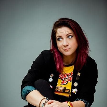 Photo of Rebecca Elliott