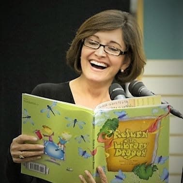Photo of Carmen Agra Deedy
