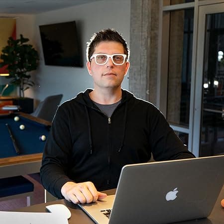 Photo of Justin Eisinger