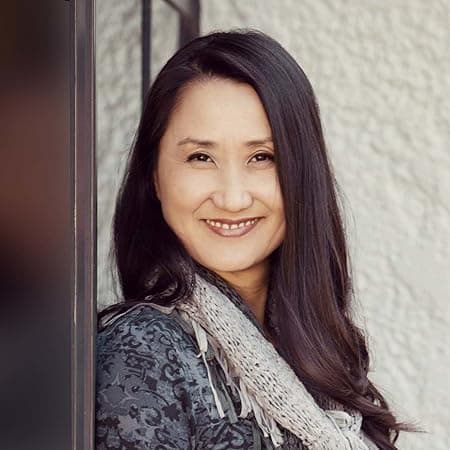 Photo of Salina Yoon