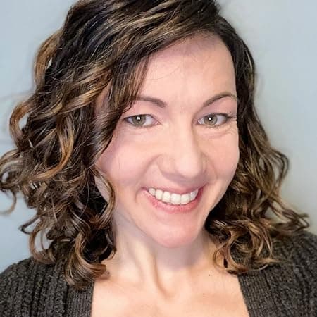 Photo of Ashley Hope Pérez