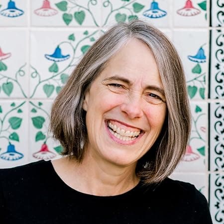 Photo of Annette Bay Pimentel