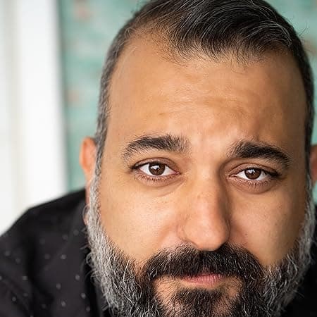 Photo of Daniel Nayeri